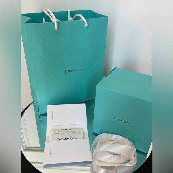 Tiffany & Co. Elsa Peretti Sterling Silver Heart Large - Picture 12 of 12